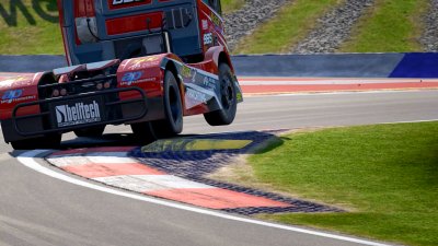 RaceRoom Truck - 26Q1 - 02 - Nativ.jpg